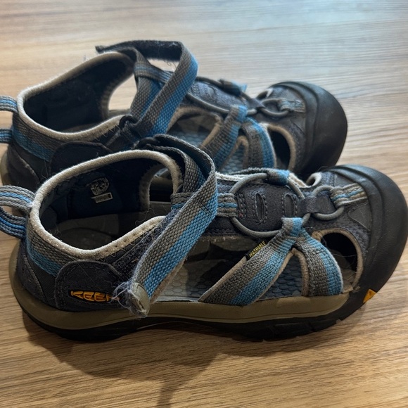 Keen Kids’ Sandals – Blue – Size 1 - Picture 2 of 9